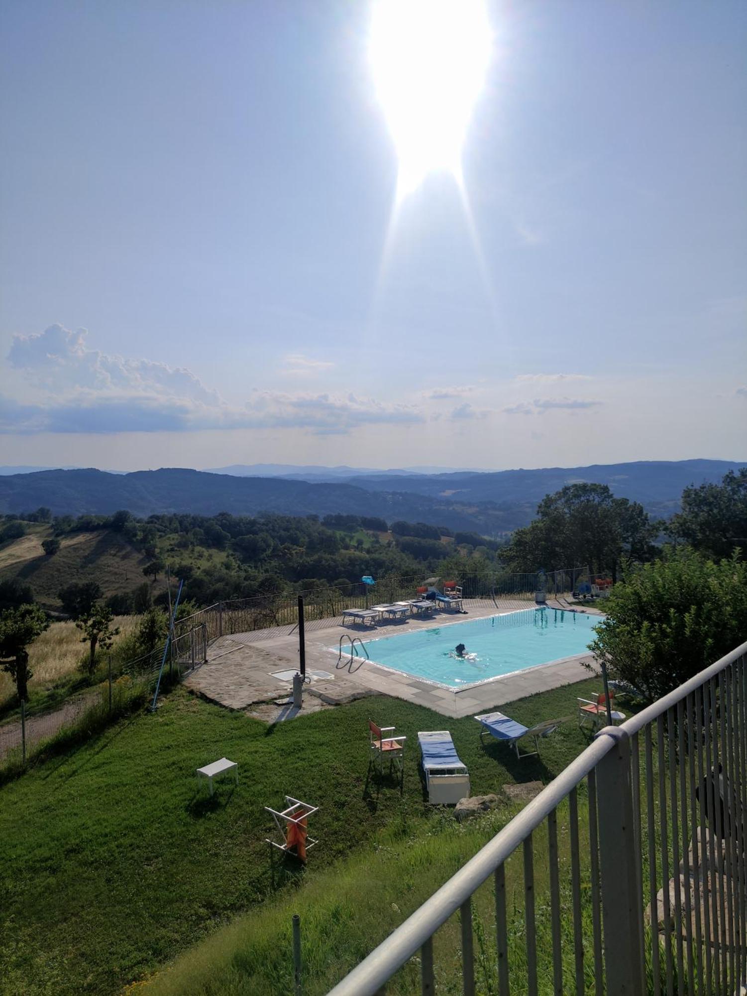 Agriturismo Borgo San Benedetto Vila Pietralunga  Exterior foto