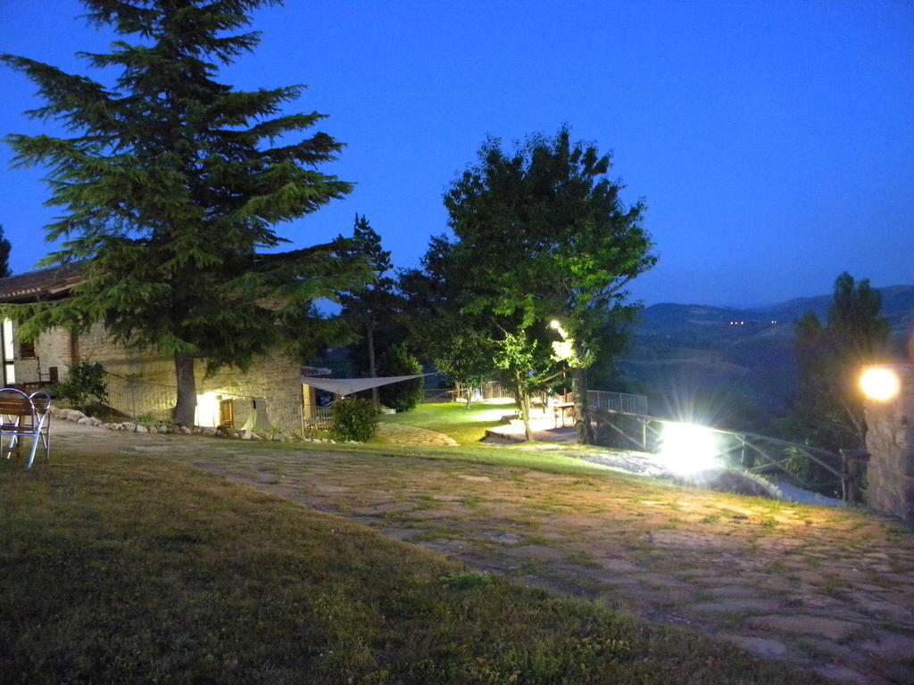 Agriturismo Borgo San Benedetto Vila Pietralunga  Exterior foto