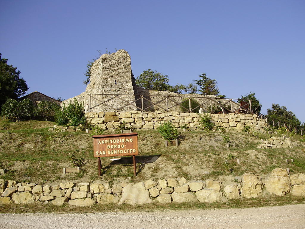 Agriturismo Borgo San Benedetto Vila Pietralunga  Exterior foto