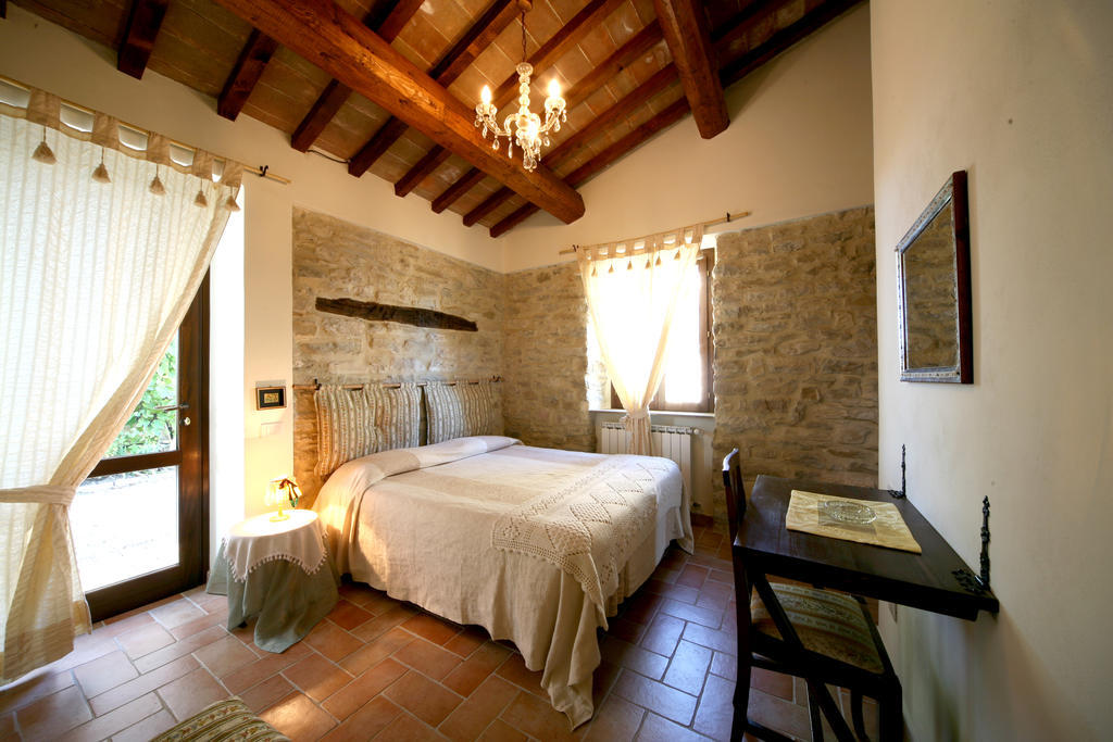 Agriturismo Borgo San Benedetto Vila Pietralunga  Quarto foto